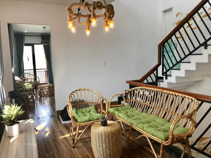 Kivi Homestay Хойан Экстерьер фото
